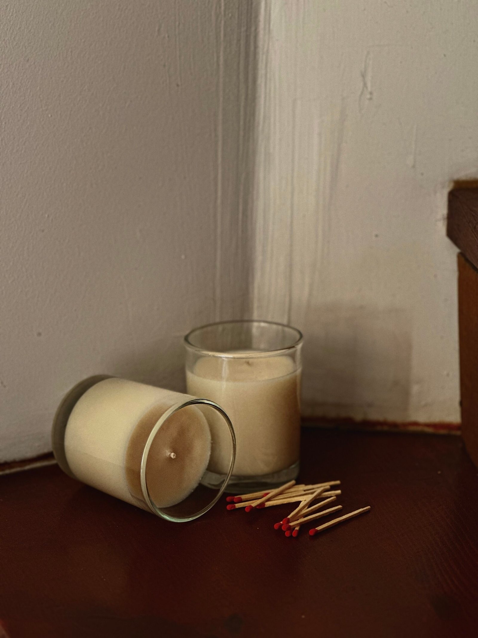 Luxury candle from Flamme d’Élixir, Flame elixir handcrafted with sustainable materials and exquisite French fragrances. Bougie de luxe Flamme d’Élixir, flame delixir fabriquée à la main avec des matériaux durables et des parfums d’exception français. flamme dleixir, flame elixir, flamme elixir, elixir flame, elixir flamme, flame delixir, bougie de luxe, bougie luxe