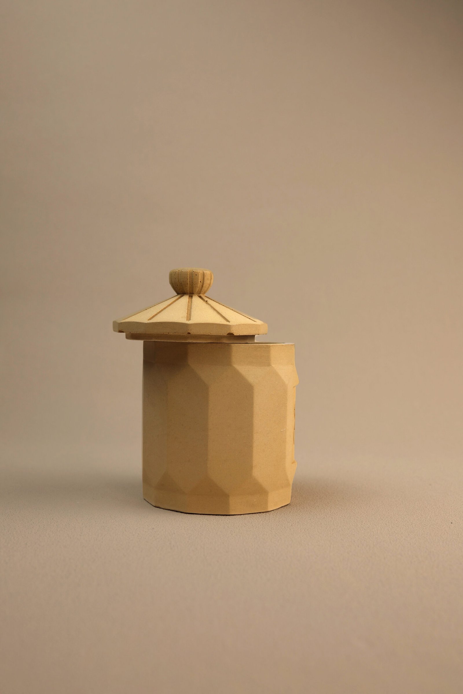 scented candle .patchouli, iris, sandalwood fragrance diffuser. Design scented objects created by Flamme delixir