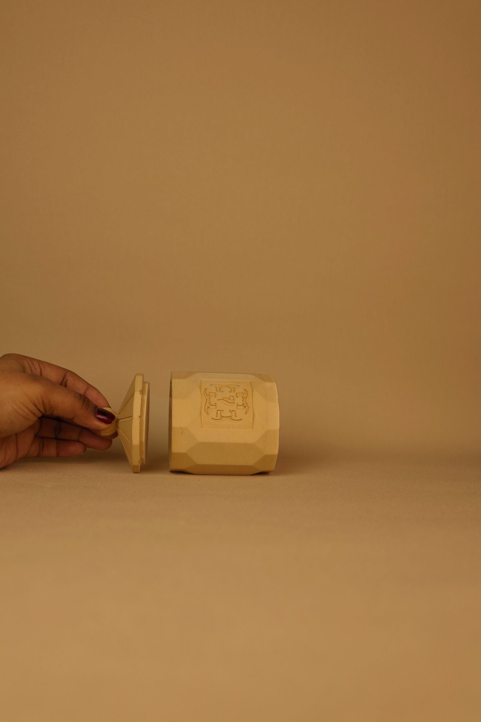 Sandstone Luxury Candle | L