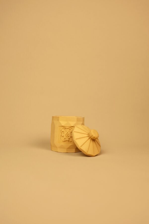 Sandstone Luxury Candle | L'Instant Divin