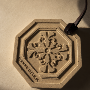 La Rosace — Fragrance infused stone in Sandstone Mineral Composite - Image 3
